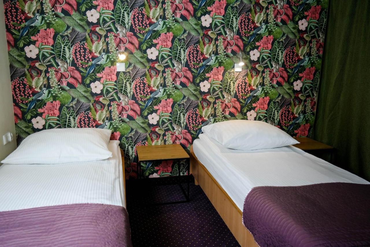 Hotel George Nadarzyn Esterno foto